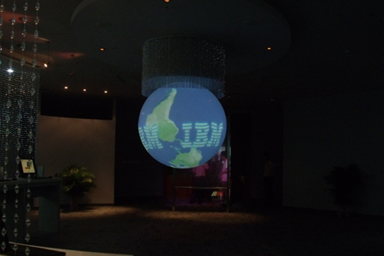 大连腾飞软件园IBM展厅制作了内投球系统